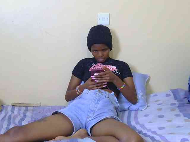 Essyfreaky webcam