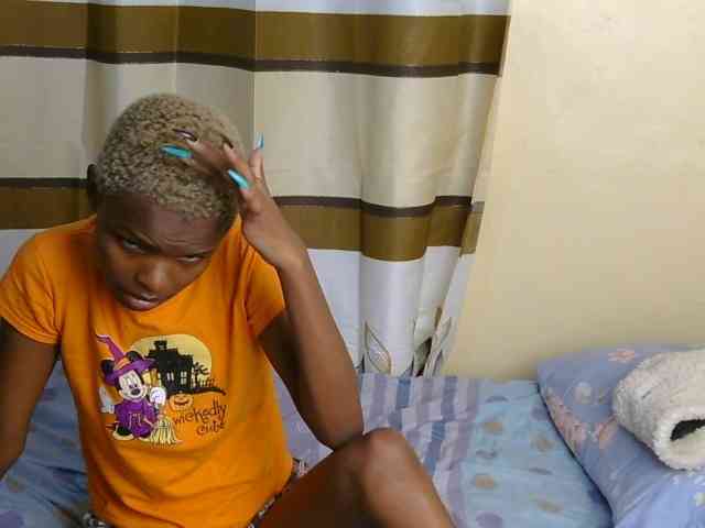 Essyfreaky webcam
