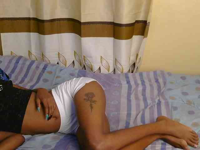 Essyfreaky webcam