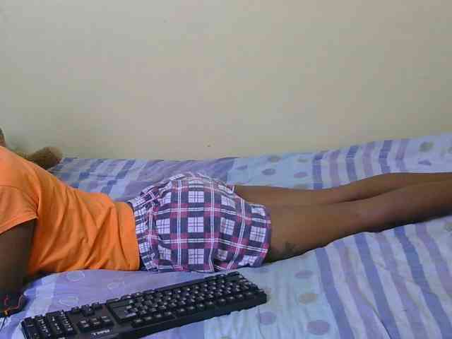 Essyfreaky webcam