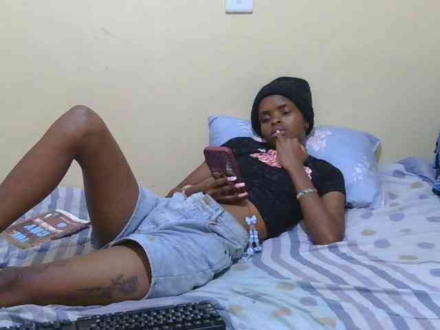 Essyfreaky webcam
