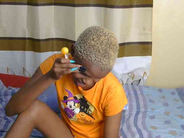 Essyfreaky webcam