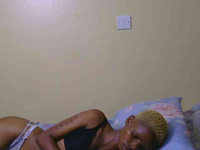 Essyfreaky webcam