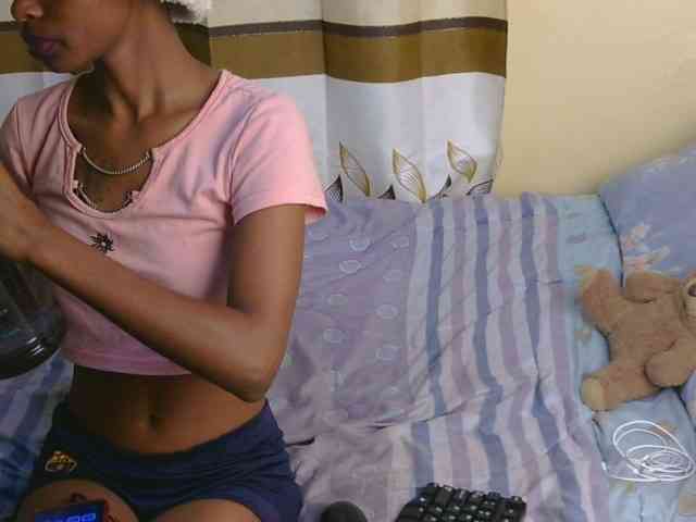 Essyfreaky webcam