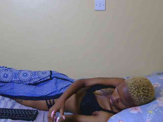 Essyfreaky webcam