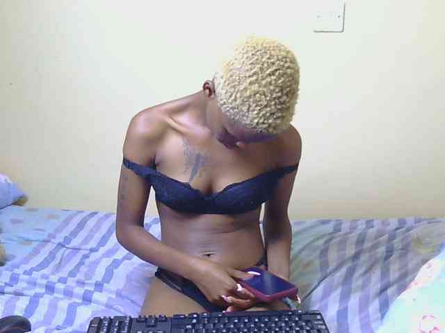 Essyfreaky webcam