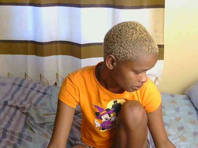 Essyfreaky webcam