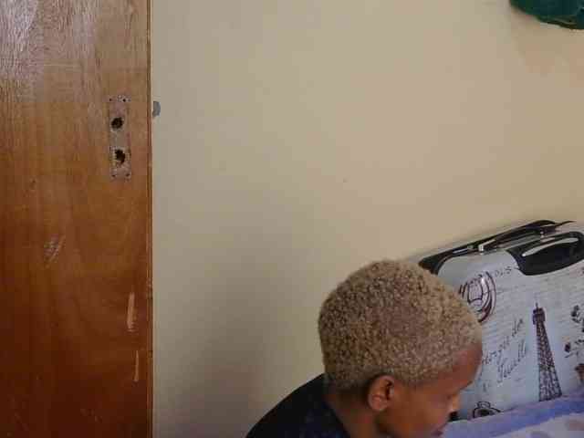 Essyfreaky webcam