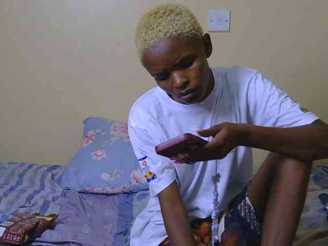 Essyfreaky webcam