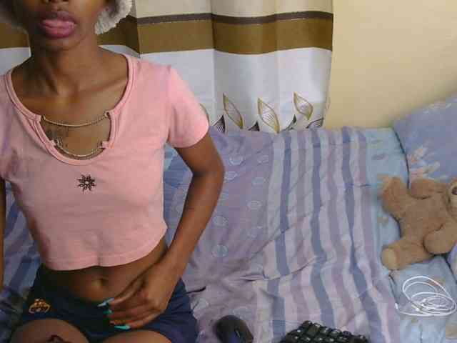 Essyfreaky webcam