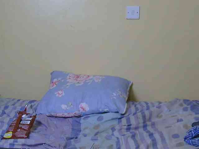 Essyfreaky webcam