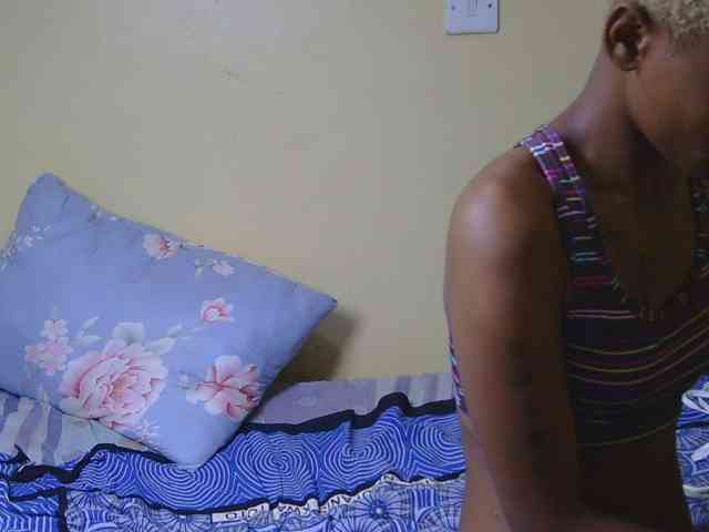 Essyfreaky webcam