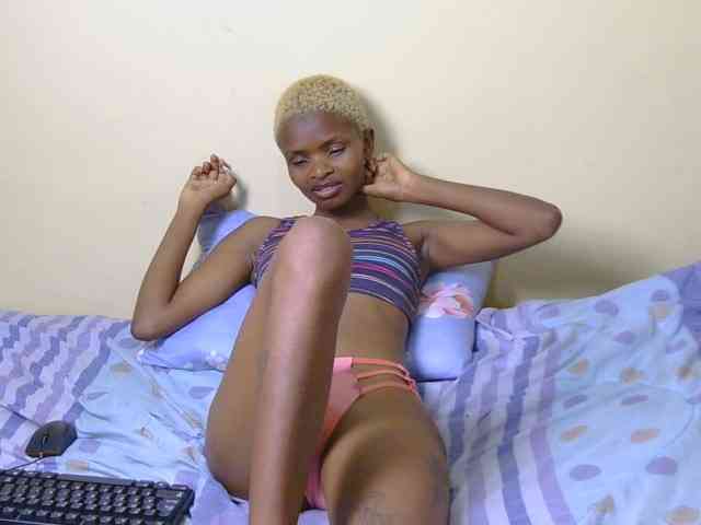 Essyfreaky webcam