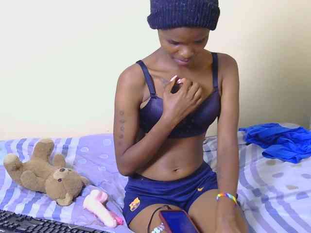Essyfreaky webcam