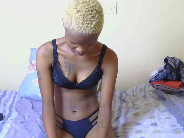 Essyfreaky webcam