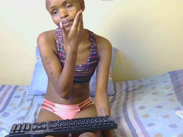 Essyfreaky webcam