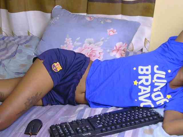 Essyfreaky webcam