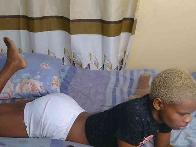 Essyfreaky webcam