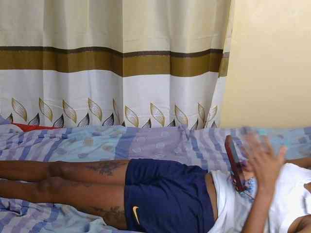 Essyfreaky webcam