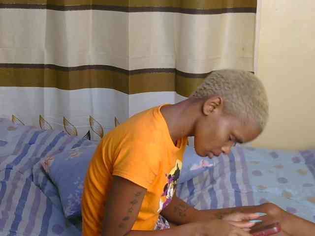 Essyfreaky webcam