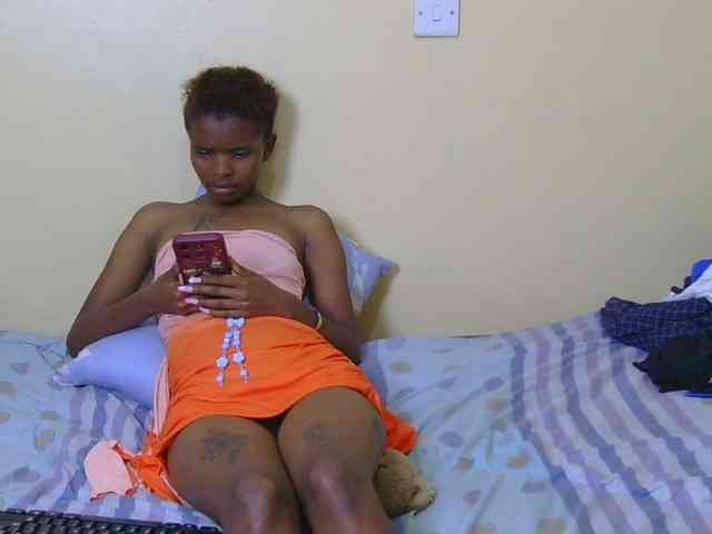 Essyfreaky webcam