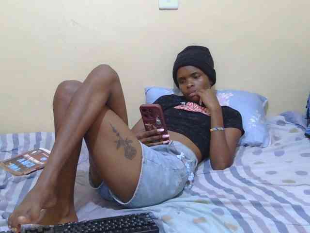 Essyfreaky webcam