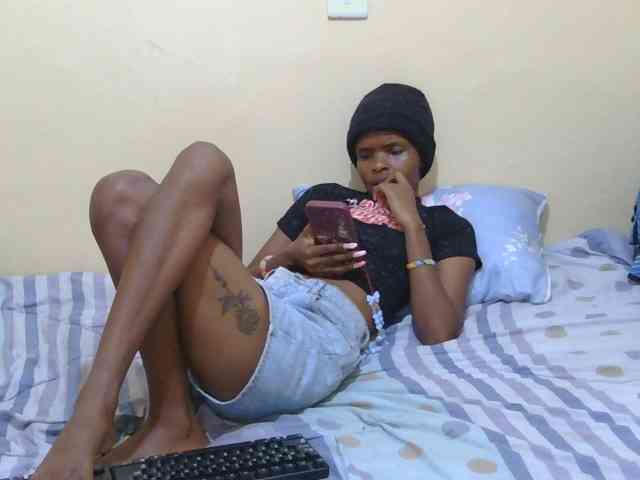 Essyfreaky webcam