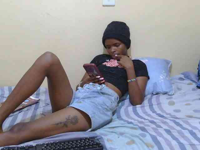 Essyfreaky webcam