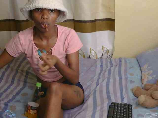Essyfreaky webcam