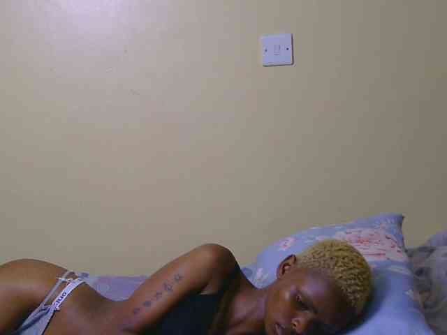 Essyfreaky webcam