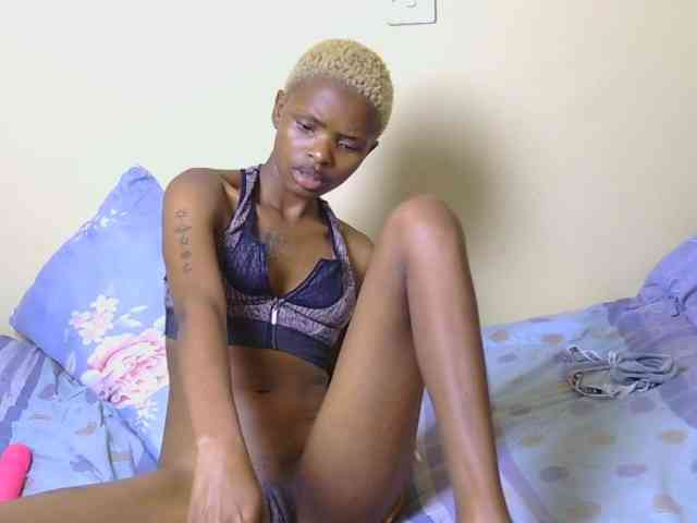 Essyfreaky webcam