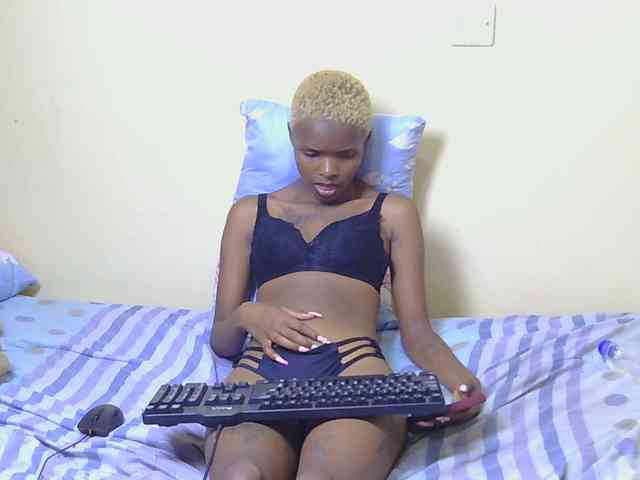 Essyfreaky webcam