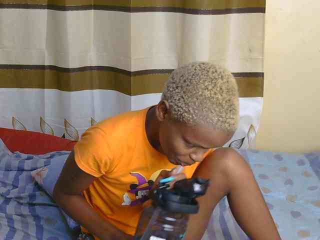 Essyfreaky webcam