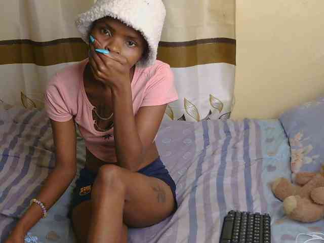 Essyfreaky webcam