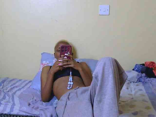 Essyfreaky webcam