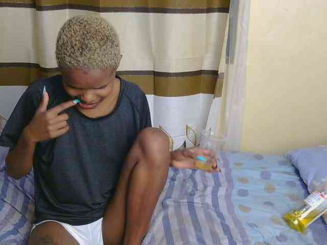 Essyfreaky webcam
