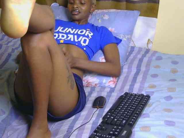 Essyfreaky webcam