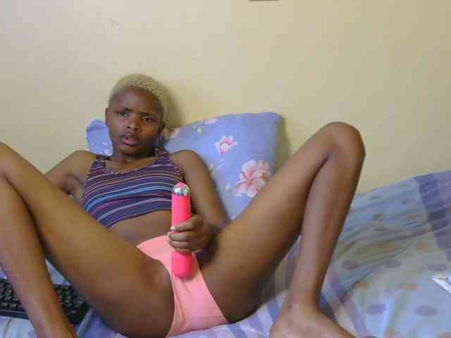 Essyfreaky webcam