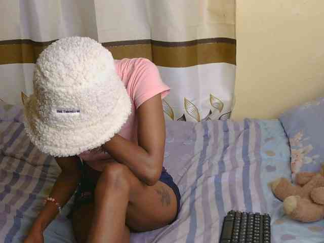 Essyfreaky webcam