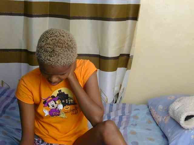 Essyfreaky webcam