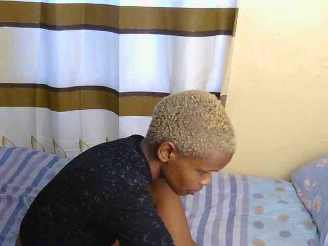 Essyfreaky webcam