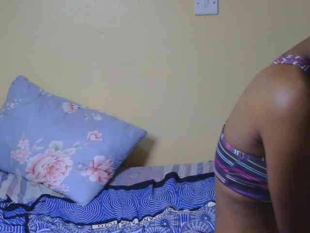 Essyfreaky webcam