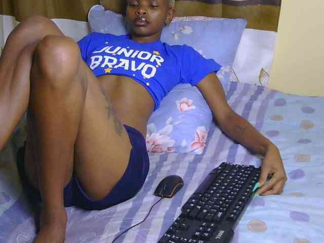 Essyfreaky webcam