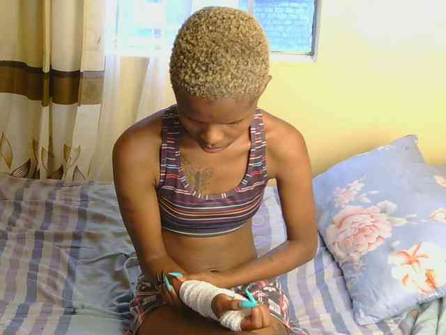 Essyfreaky webcam