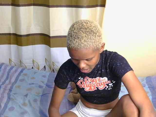 Essyfreaky webcam
