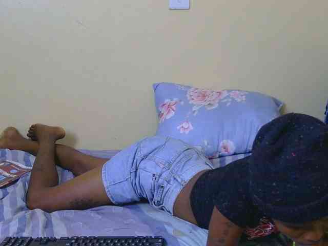 Essyfreaky webcam