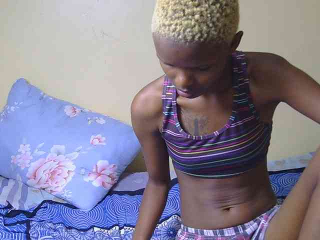Essyfreaky webcam