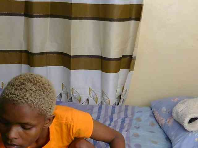 Essyfreaky webcam