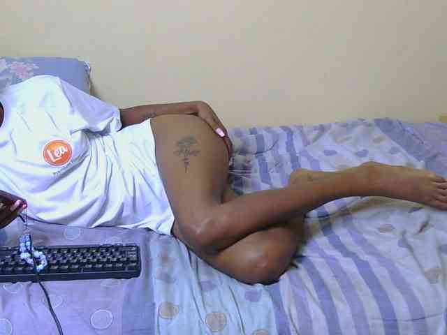 Essyfreaky Essyfreaky