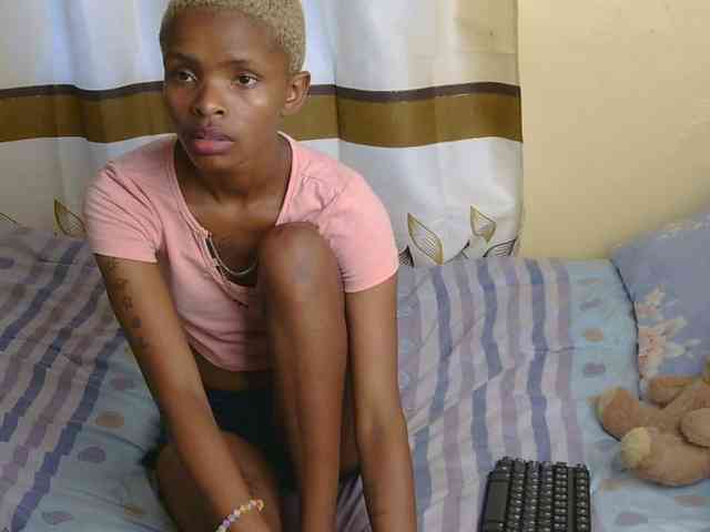 Essyfreaky webcam